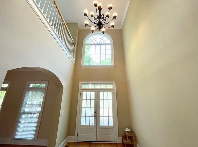 455 Wembley Circle, Sandy Springs, GA 30328