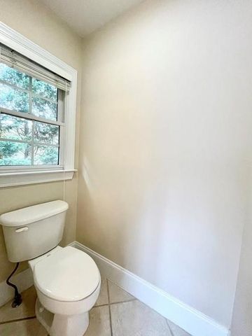 455 Wembley Circle, Sandy Springs, GA 30328