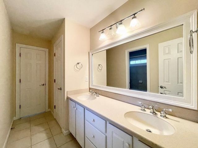 455 Wembley Circle, Sandy Springs, GA 30328