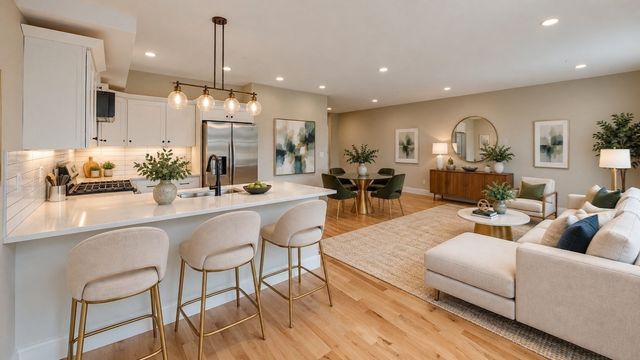 81 Chestnut Hill Ave 205, Boston, MA 02135