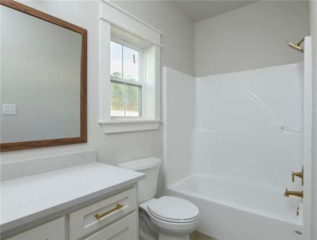 11160 HIGHWAY 28 EAST Highway, Pineville, LA 71360