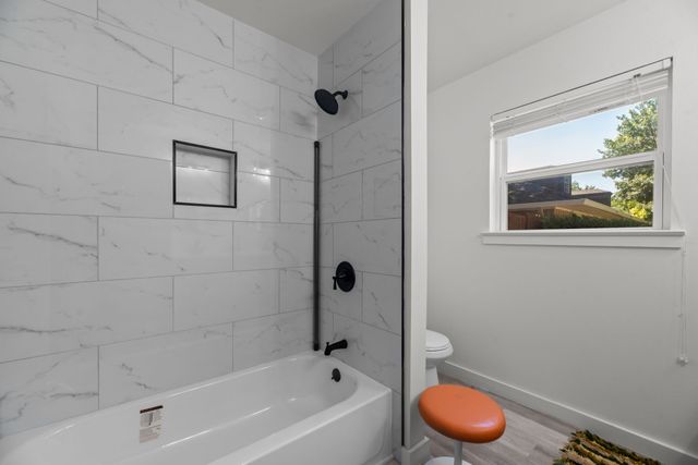 9918 Ila Drive, Dallas, TX 75220