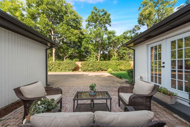 9918 Ila Drive, Dallas, TX 75220