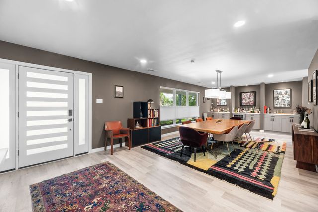 9918 Ila Drive, Dallas, TX 75220