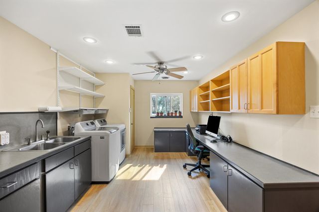 13301 Ramrod DR, Manchaca, TX 78652