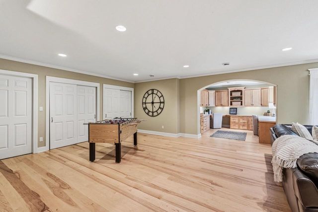 W279N5280 Hanover Hill COURT, Lisbon, WI 53089