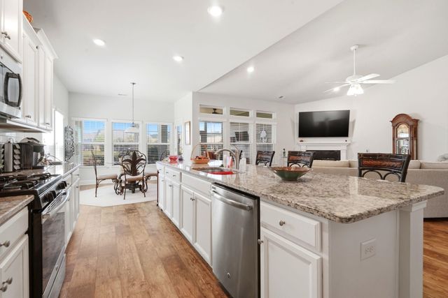 237 Sherwood Dr., Murrells Inlet, SC 29576