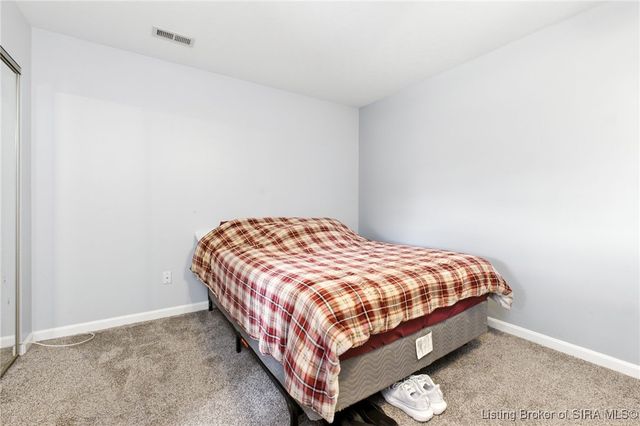 3224 Charlestown Jeffersonville Pike, Jeffersonville, IN 47130