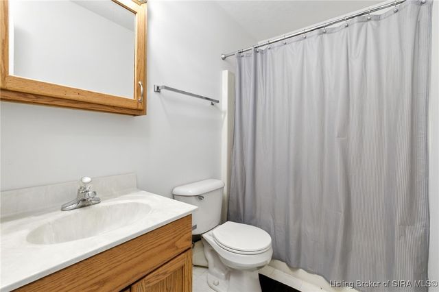 3224 Charlestown Jeffersonville Pike, Jeffersonville, IN 47130