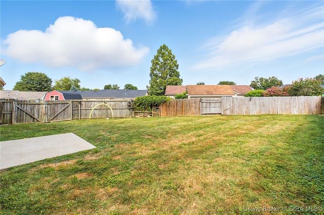 3224 Charlestown Jeffersonville Pike, Jeffersonville, IN 47130