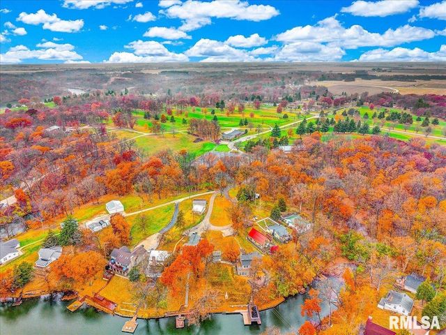 1015 Sunny Knoll Drive, Galesburg, IL 61401