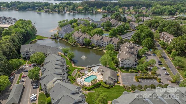 18809 Nautical Drive 203, Cornelius, NC 28031