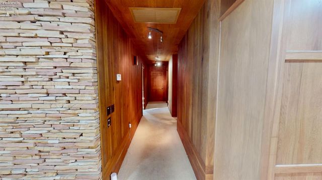 500 State Route 61, Norwalk, OH 44857