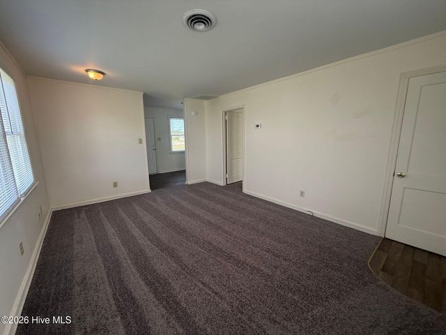 333 Starling Street, Jacksonville, NC 28540