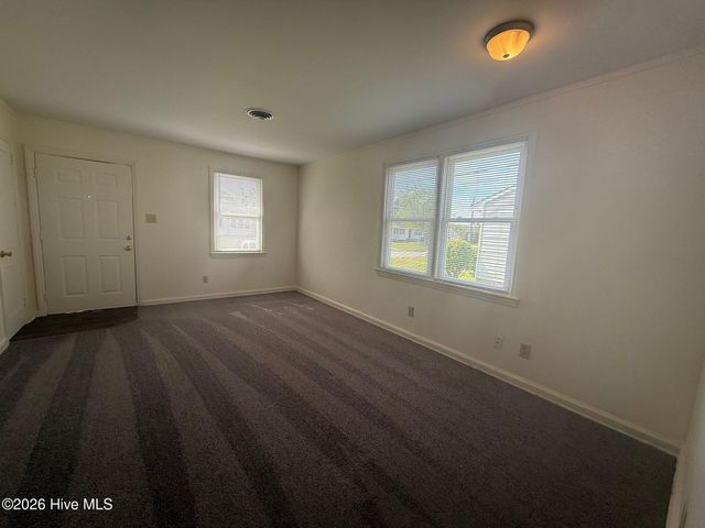 333 Starling Street, Jacksonville, NC 28540