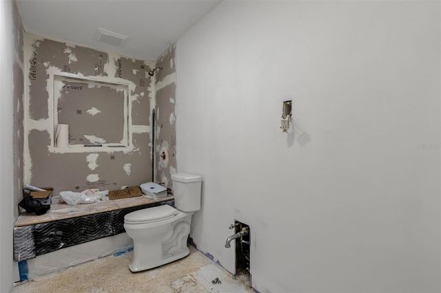 35505 CRESCENT DRIVE, Fruitland Park, FL 34731