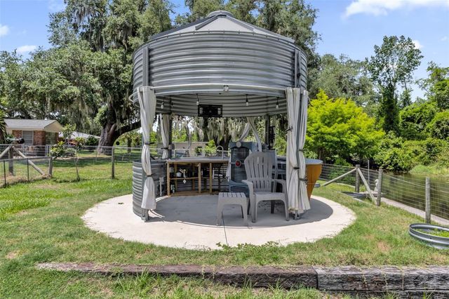 35505 CRESCENT DRIVE, Fruitland Park, FL 34731