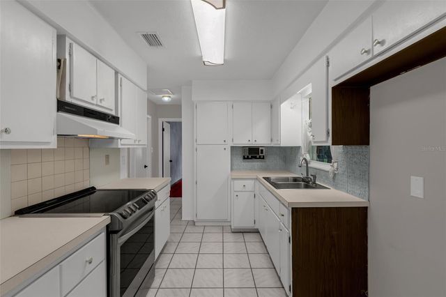 35505 CRESCENT DRIVE, Fruitland Park, FL 34731