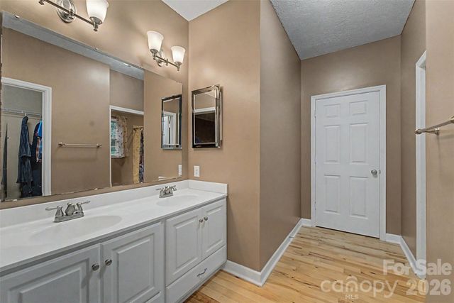 77 Pigeon Creek Trail, Bryson City, NC 28713