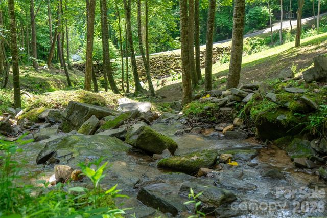 77 Pigeon Creek Trail, Bryson City, NC 28713