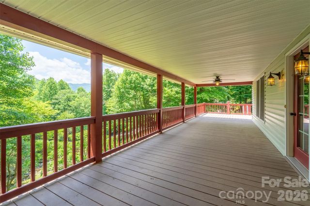 77 Pigeon Creek Trail, Bryson City, NC 28713