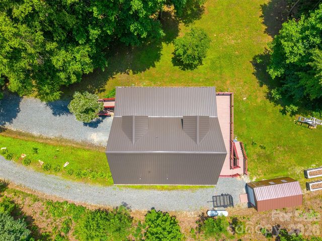 77 Pigeon Creek Trail, Bryson City, NC 28713