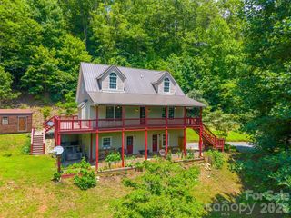 77 Pigeon Creek Trail, Bryson City, NC 28713