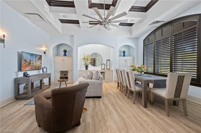 12940 Positano CIR 204, Naples, FL 34105