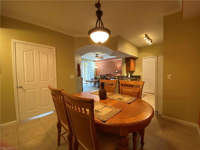 12940 Positano CIR 204, Naples, FL 34105