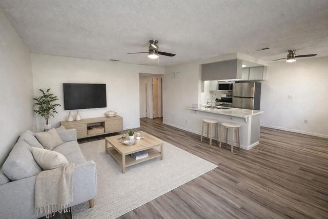 48380 Garbo Drive, Indio, CA 92201