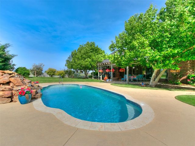 2612 NW 176th Street, Edmond, OK 73012