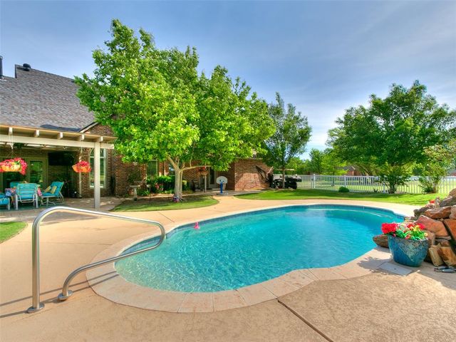 2612 NW 176th Street, Edmond, OK 73012