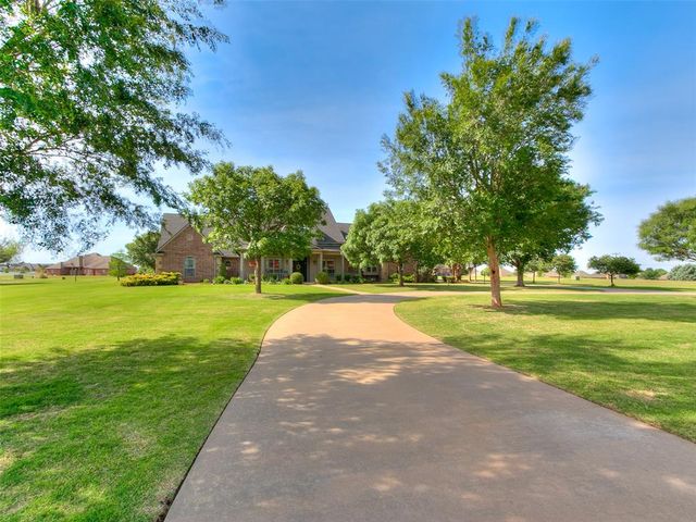 2612 NW 176th Street, Edmond, OK 73012