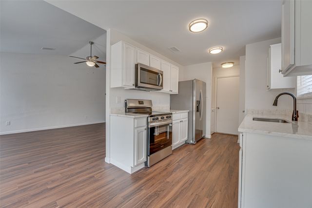 226 Rockwall Parkway, Rockwall, TX 75032