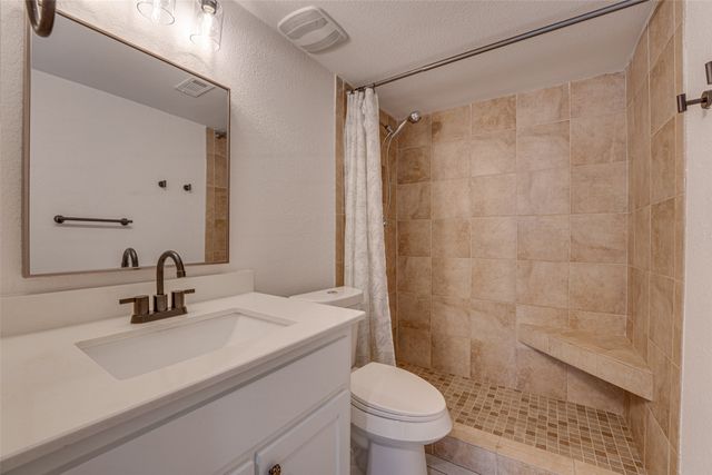 226 Rockwall Parkway, Rockwall, TX 75032