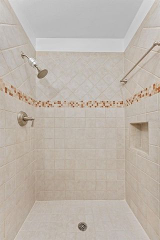 2801 W PLATT STREET, Tampa, FL 33609