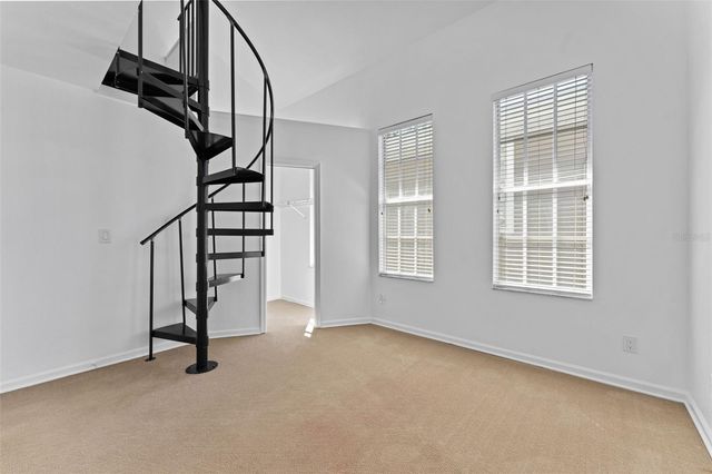 2801 W PLATT STREET, Tampa, FL 33609