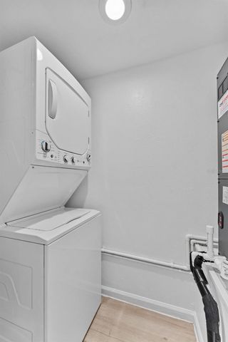 2801 W PLATT STREET, Tampa, FL 33609