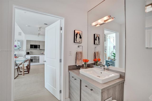 400 Sunny Isles Boulevard 116, Sunny Isles Beach, FL 33160