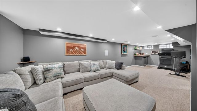16168 Brinbourne Avenue, Middleburg Heights, OH 44130