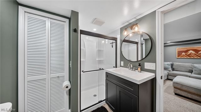 16168 Brinbourne Avenue, Middleburg Heights, OH 44130