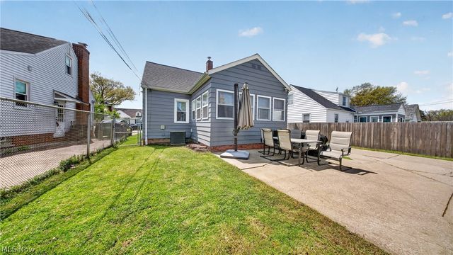 16168 Brinbourne Avenue, Middleburg Heights, OH 44130
