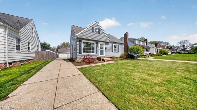 16168 Brinbourne Avenue, Middleburg Heights, OH 44130