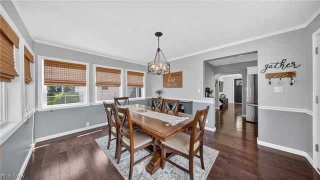 16168 Brinbourne Avenue, Middleburg Heights, OH 44130