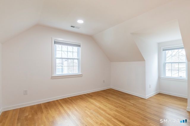 18 Maple Street, Trumbull, CT 06611