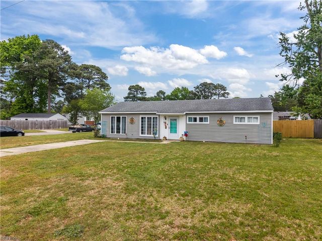 218 Logan DR, Portsmouth, VA 23701