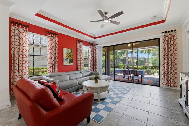 8412 ALBERATA VISTA DRIVE, Tampa, FL 33647