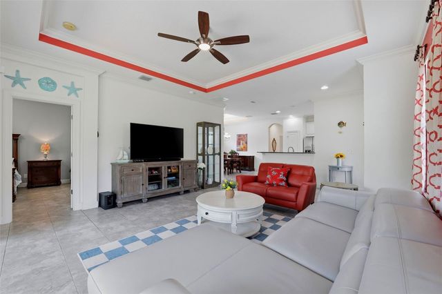 8412 ALBERATA VISTA DRIVE, Tampa, FL 33647