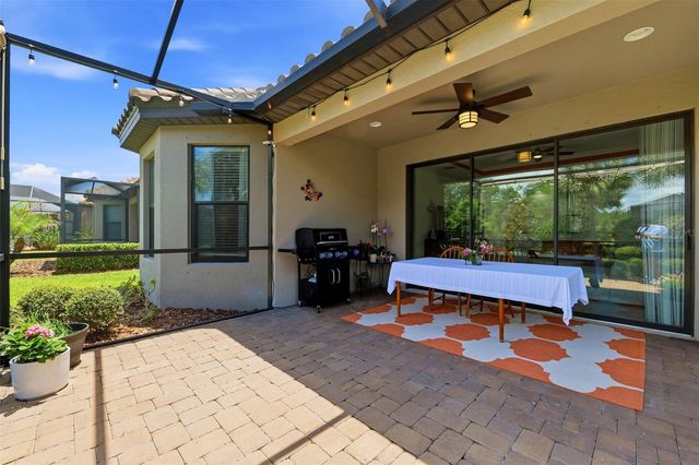 8412 ALBERATA VISTA DRIVE, Tampa, FL 33647