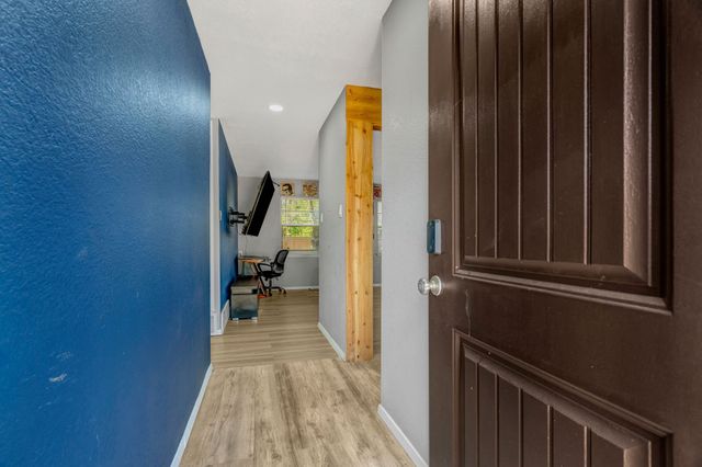 810 Arthur Drive, Arlington, TX 76013